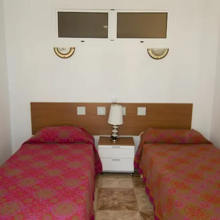 In Benidorm, Alicante 103097 By Mo דירה *